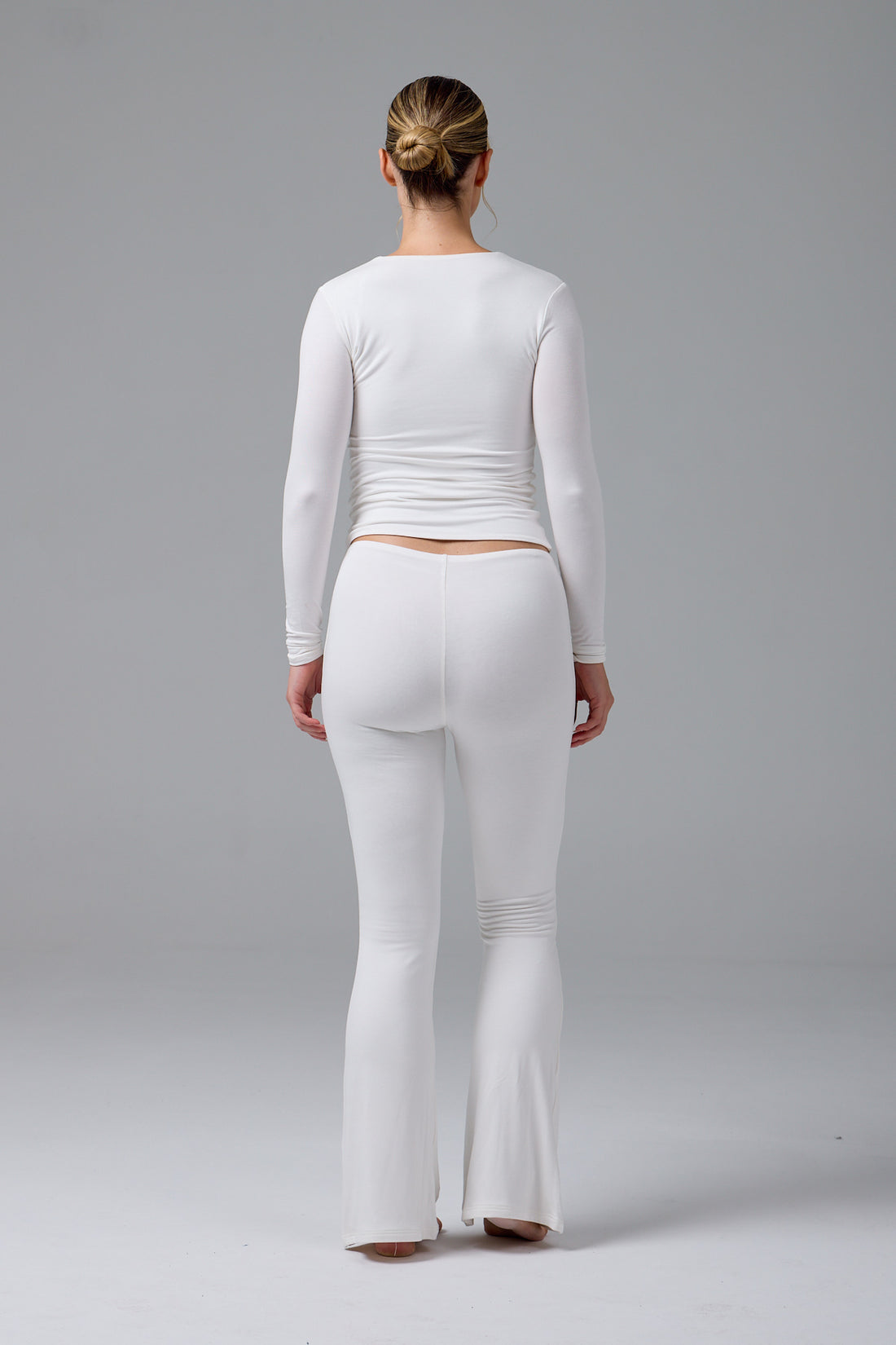 HELEN - KARE YAKA UZUN KOL T-SHIRT - CREAM