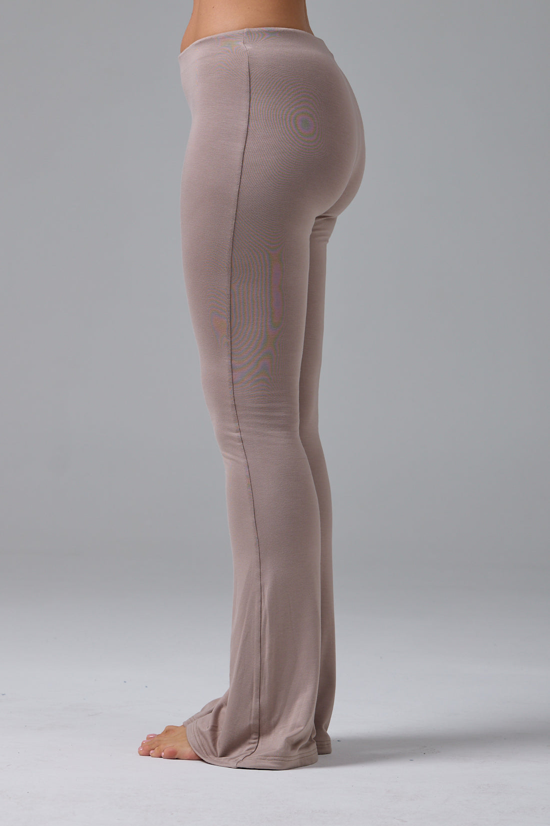 PRO-TECHNICAL FLARED LEGGINGS - MOCHA
