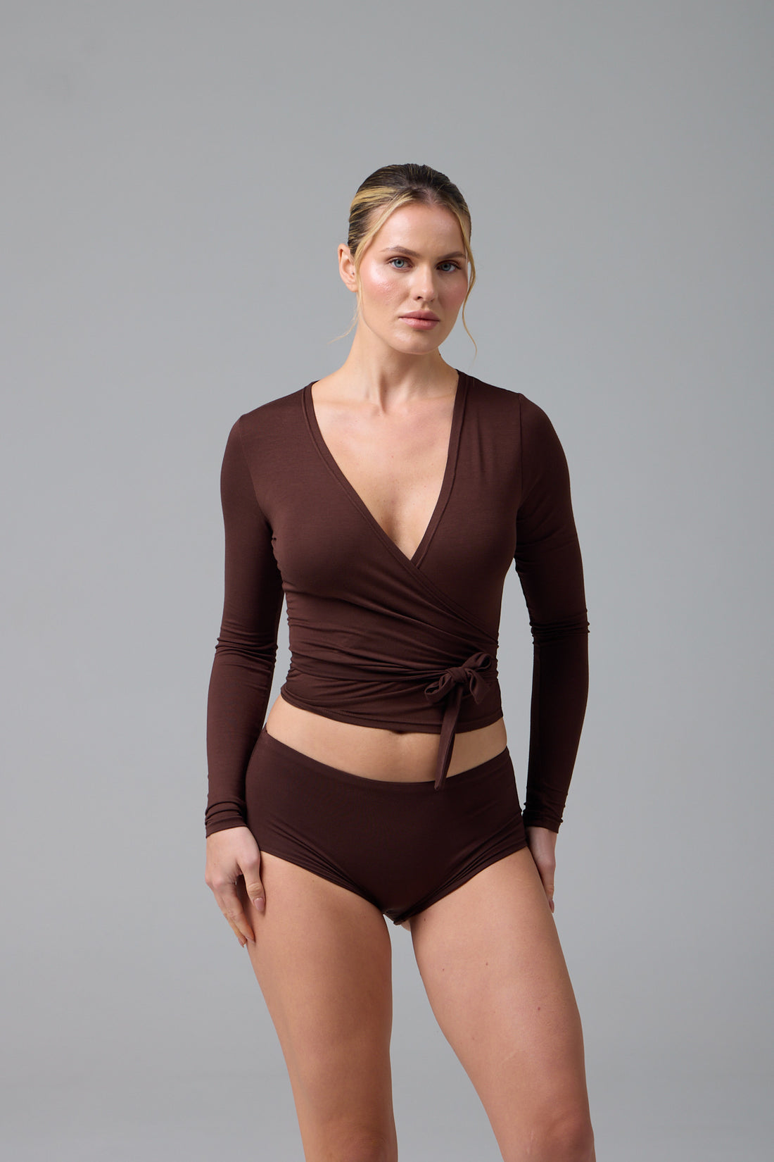 LUNA - WRAP TOP - CHOCOLATE