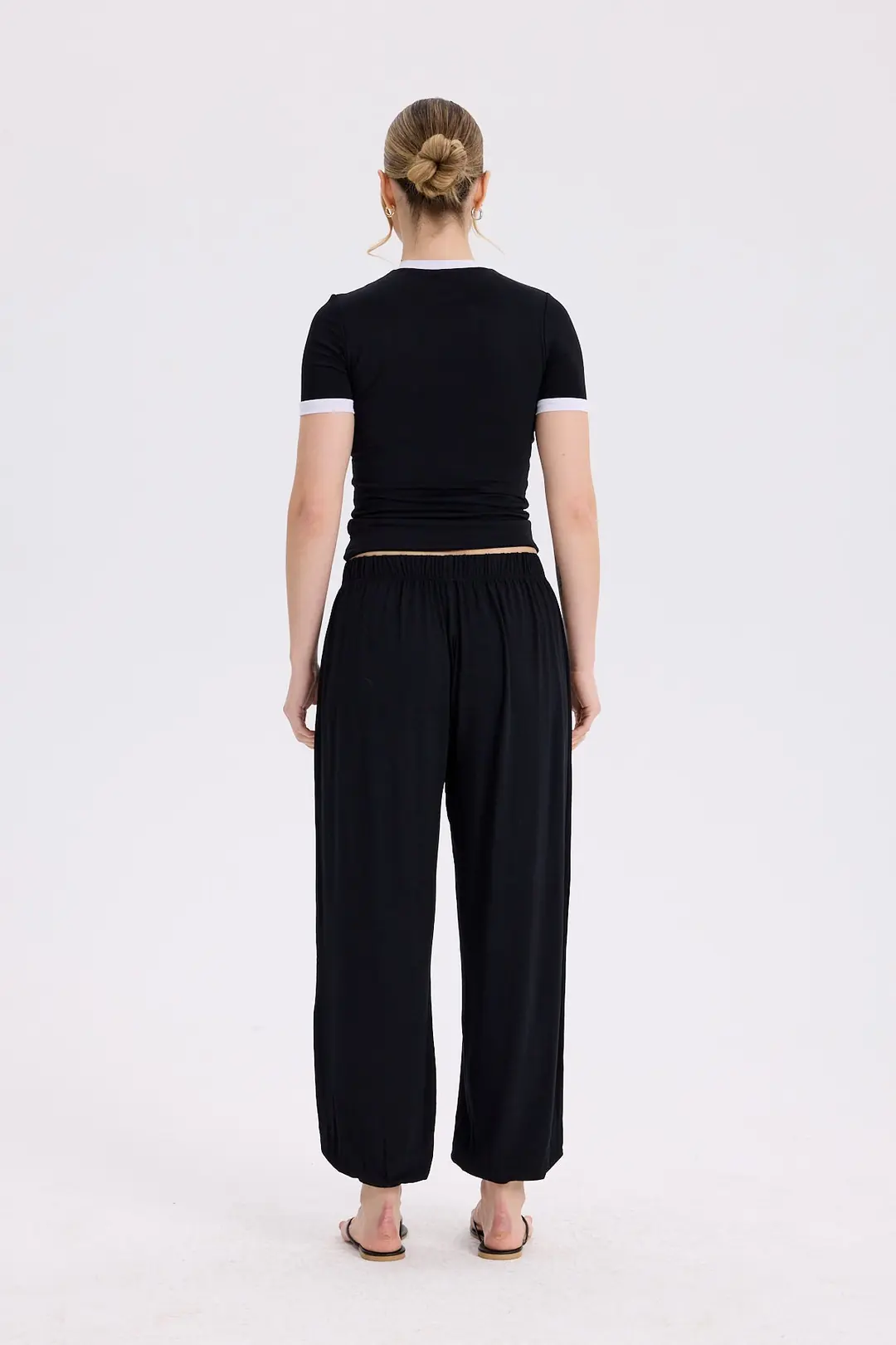 OZY - KONTRAST DETAY KISA KOL T-SHIRT — 6