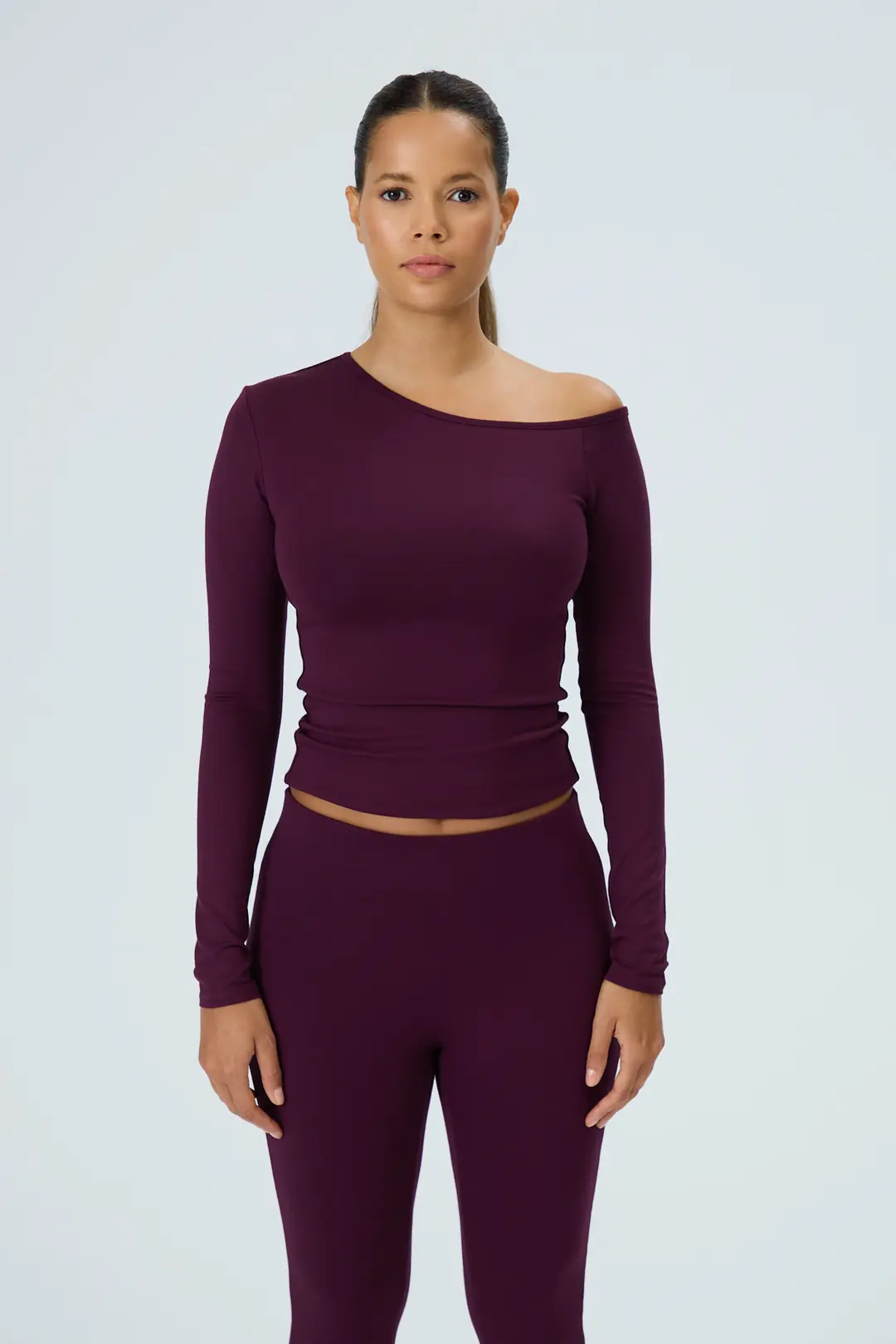 SERENE - ASİMETRİK TEK OMUZ DETAY T-SHIRT — 1