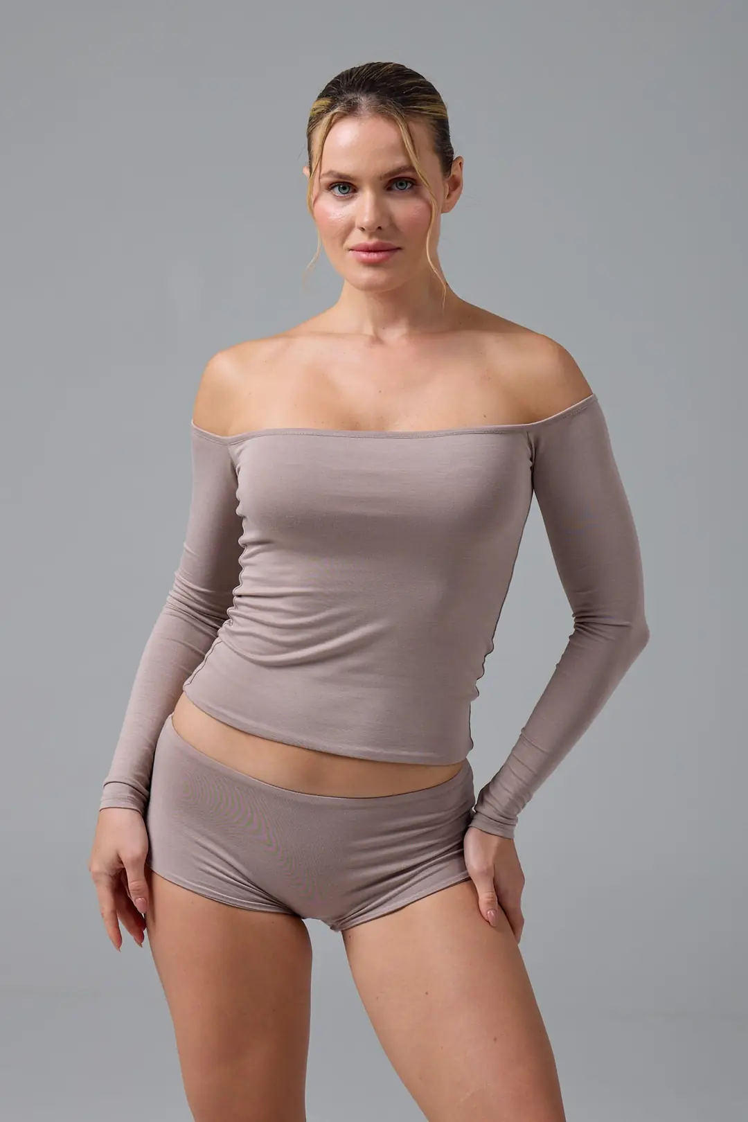 IKARA - AÇIK OMUZ UZUN KOL T-SHIRT — 1