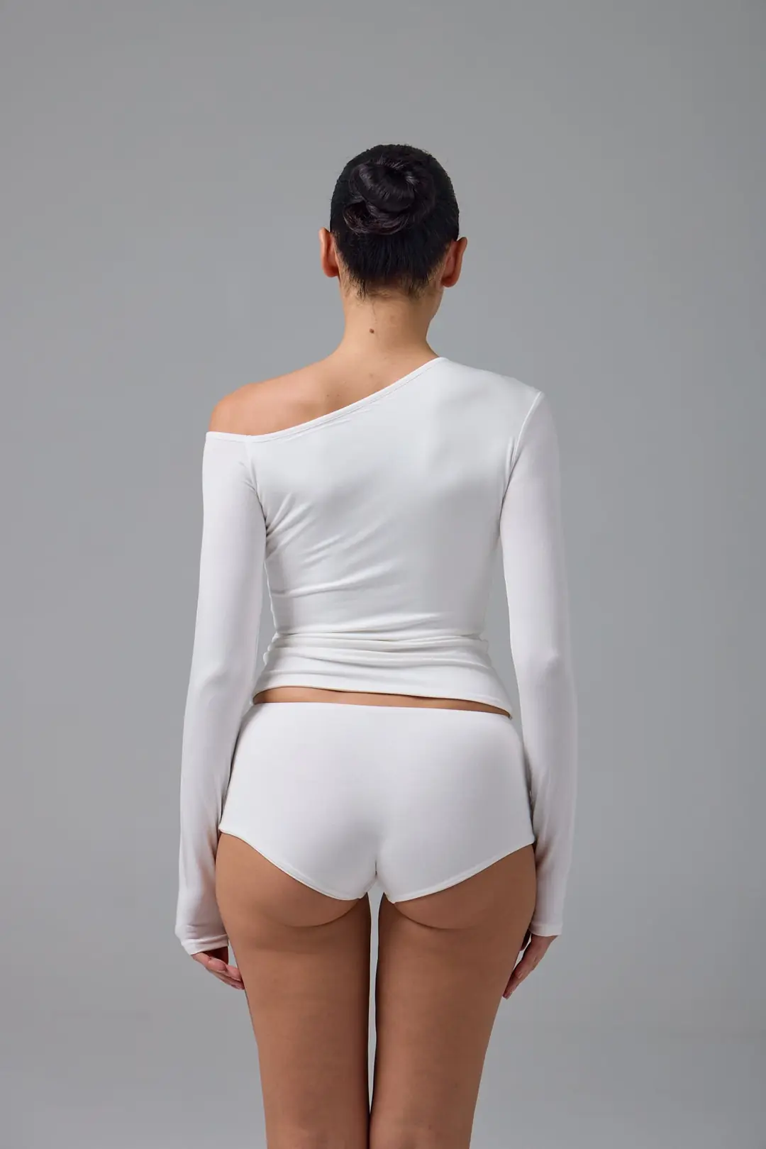 SERENE - ASİMETRİK TEK OMUZ DETAY T-SHIRT — 3