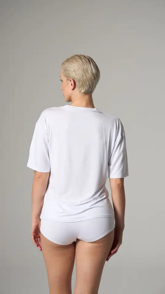 V Yaka T-Shırt