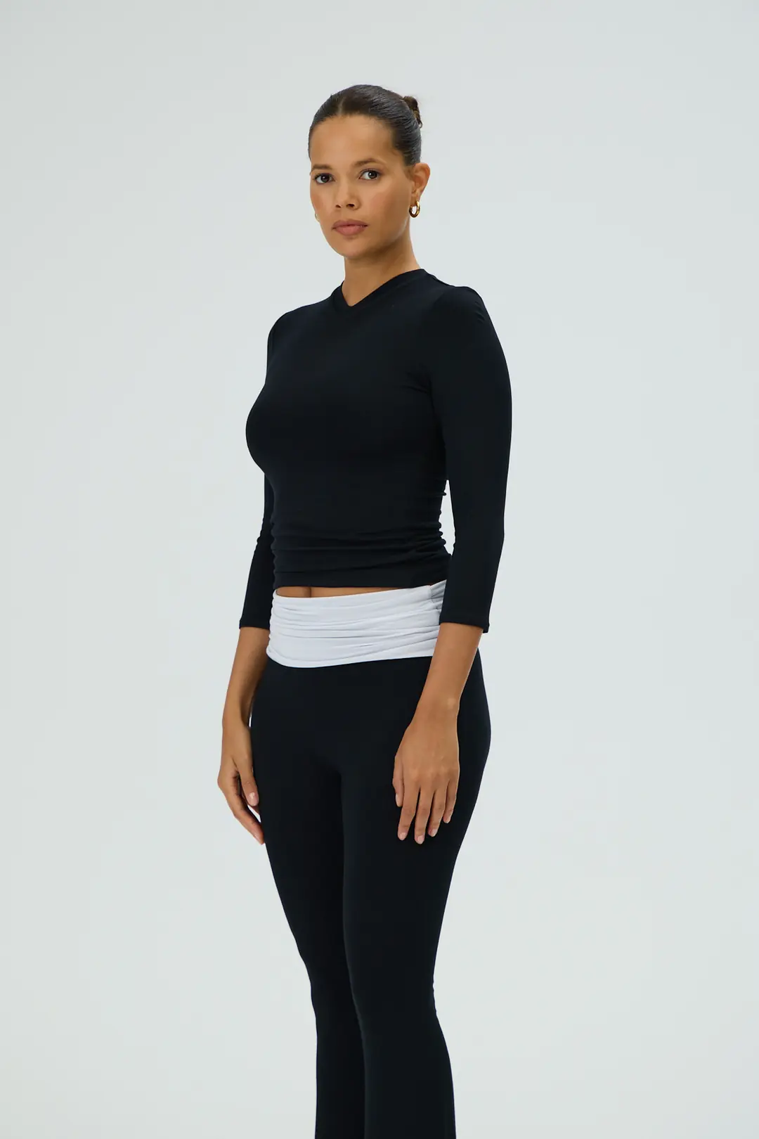 MUSE - DAR V YAKA TRUVAKAR KOL T-SHIRT — 3