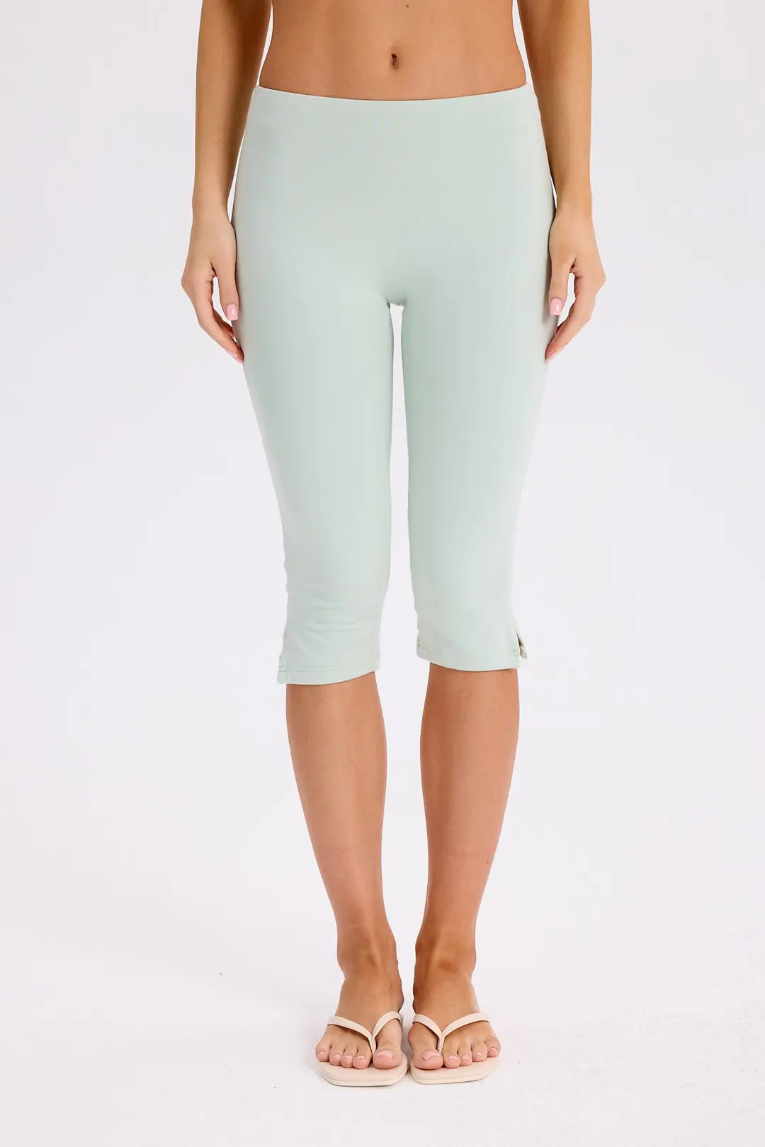 SECOND SKIN - CAPRI LEGGINGS - MATCHA
