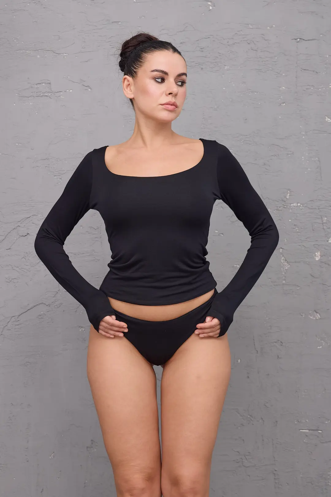 GNC - U YAKA UZUN KOL T-SHIRT — 3