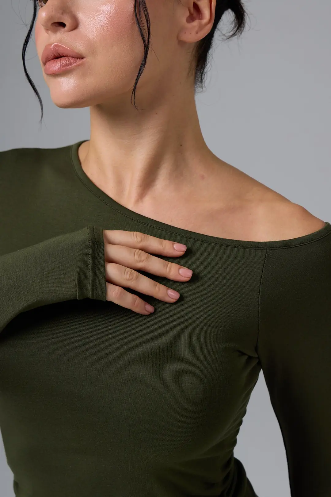 SERENE - ASİMETRİK TEK OMUZ DETAY T-SHIRT — 8