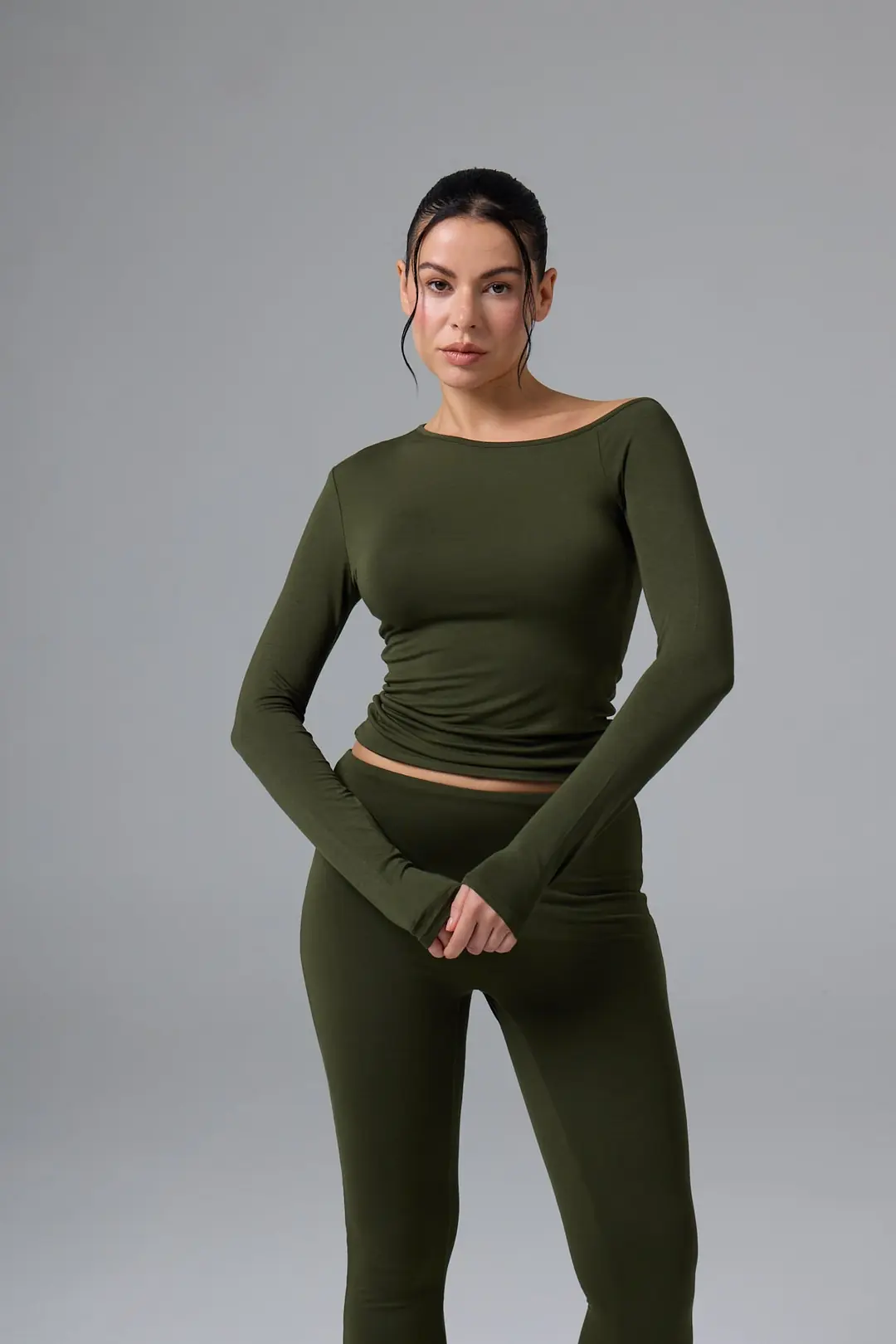SERENE - ASİMETRİK TEK OMUZ DETAY T-SHIRT — 1