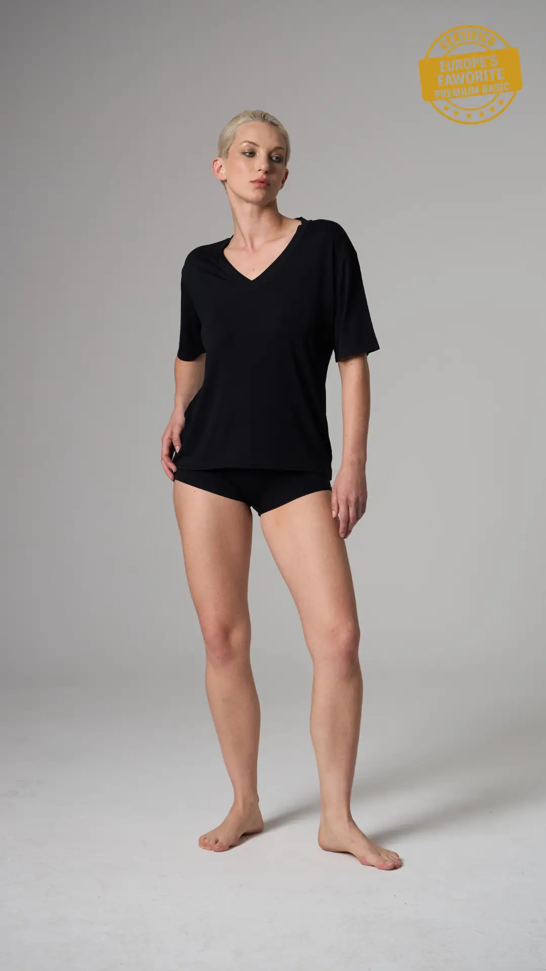 V YAKA T-SHIRT — 1