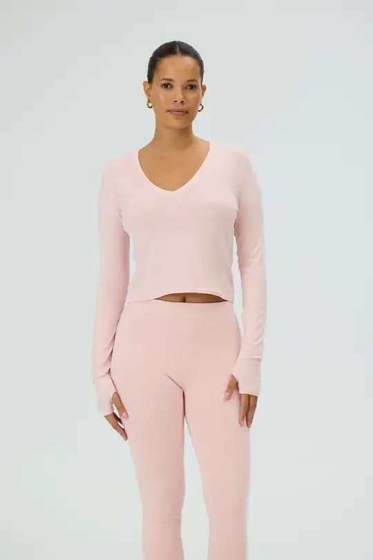 Late Checkout - V Yaka Parmak Geçmeli Homewear Üst