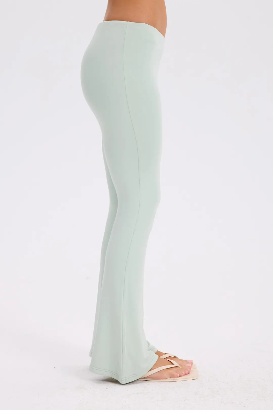 PRO-TECHNICAL FLARED LEGGINGS — 5