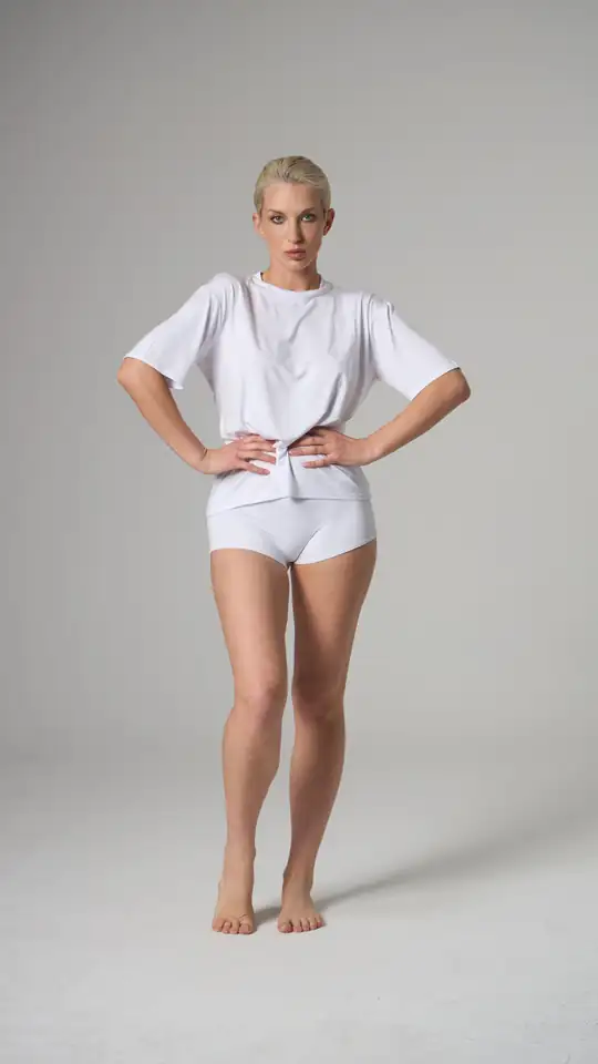 Yuvarlak Yaka T-Shırt
