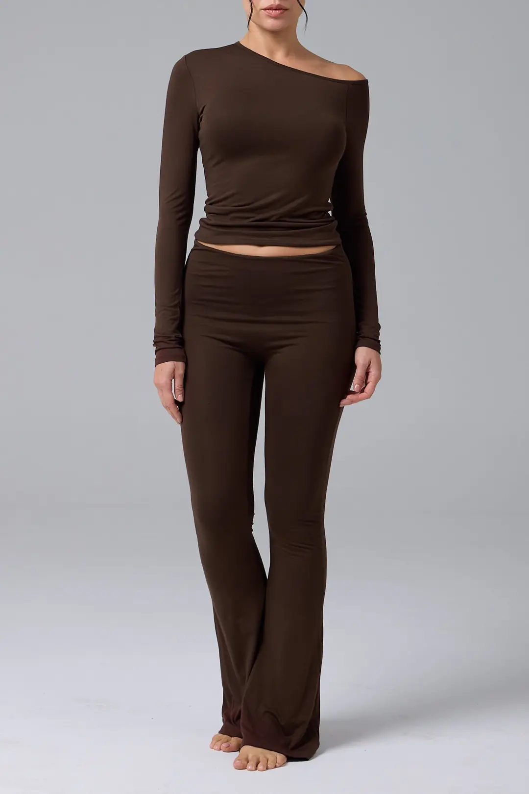 SERENE - ASİMETRİK TEK OMUZ DETAY T-SHIRT — 2