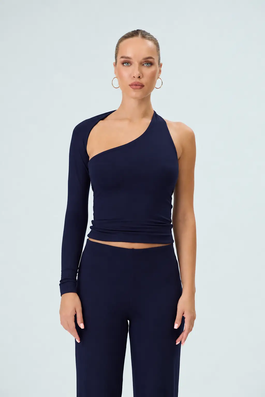 DESIRE - ASİMETRİK BOYUN GEÇİŞLİ T-SHIRT — 1