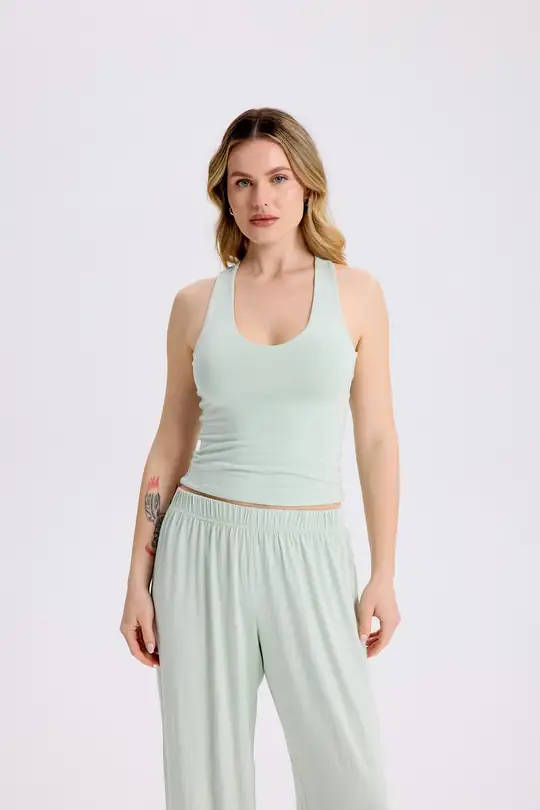 Auren - Racerback Top