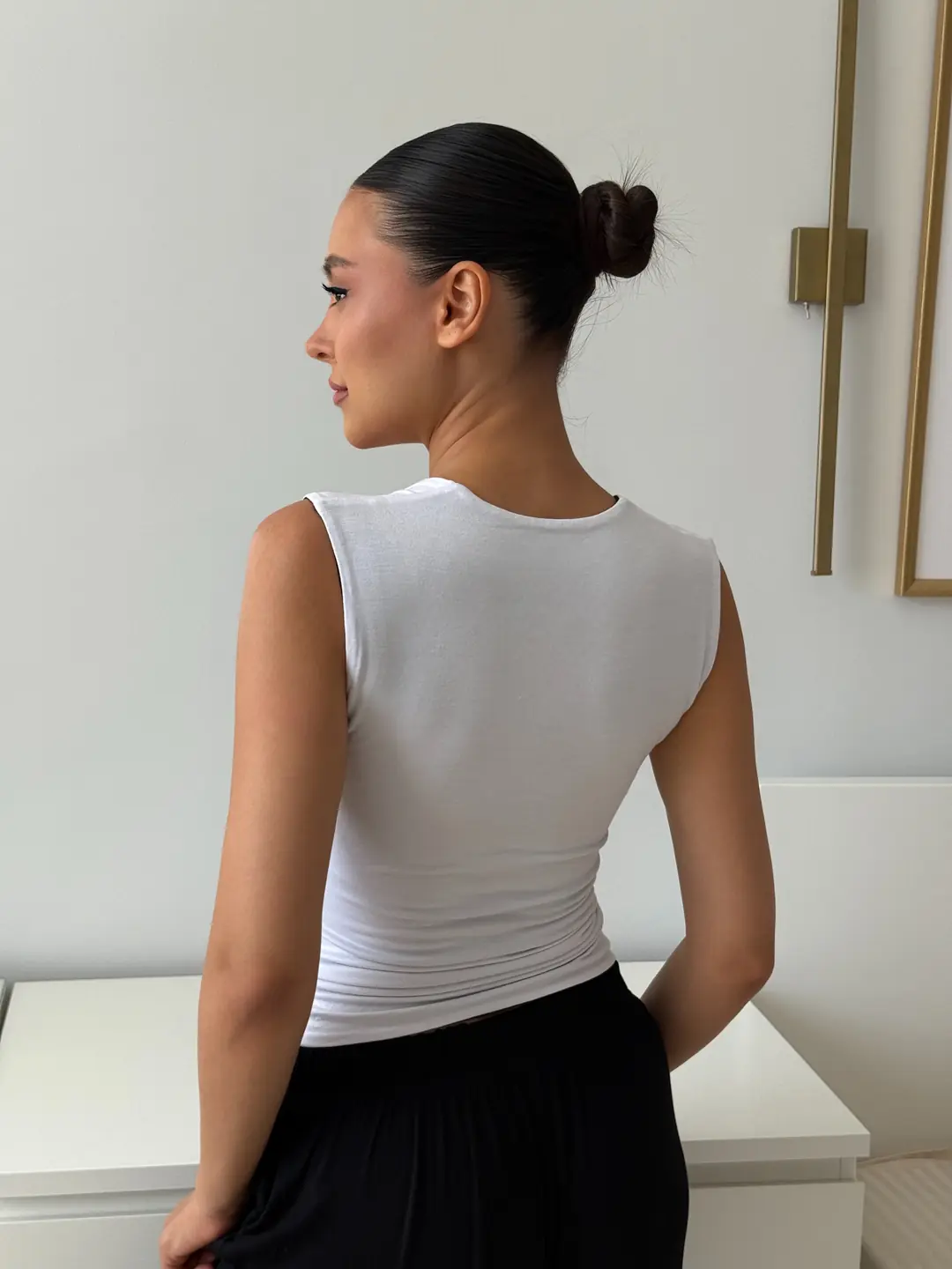 HELEN DUAL - ÇİFT TARAFLI & ÇİFT RENKLİ KOLSUZ FORM T-SHIRT — 7