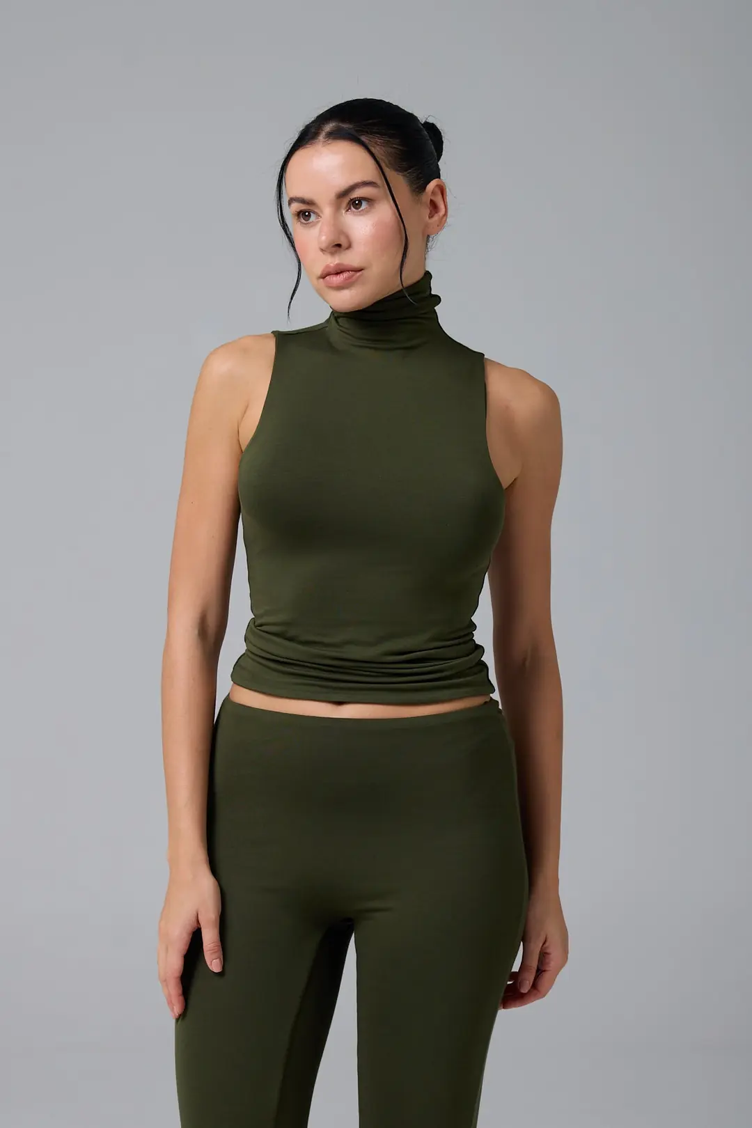 MİSS - BALIKÇI YAKA KOLSUZ T-SHIRT — 3