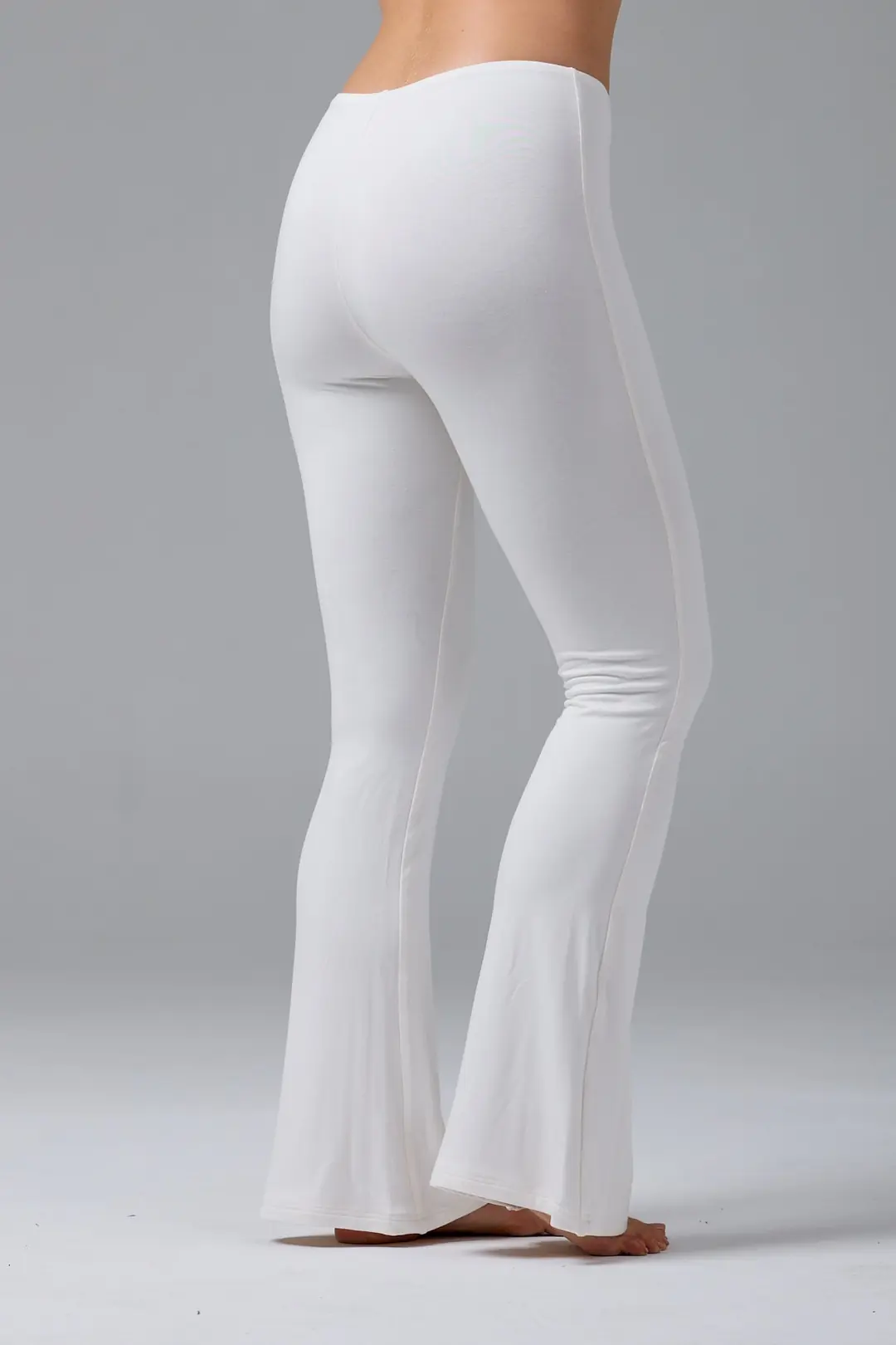 PRO-TECHNICAL FLARED LEGGINGS - CREAM