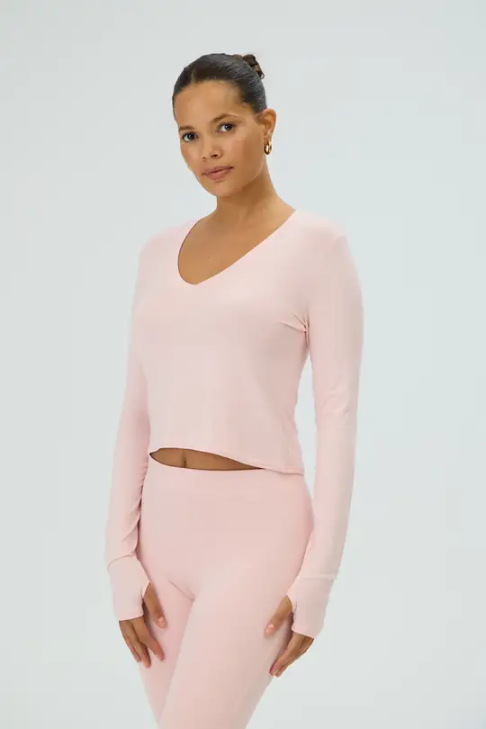 Late Checkout - V Yaka Parmak Geçmeli Homewear Üst