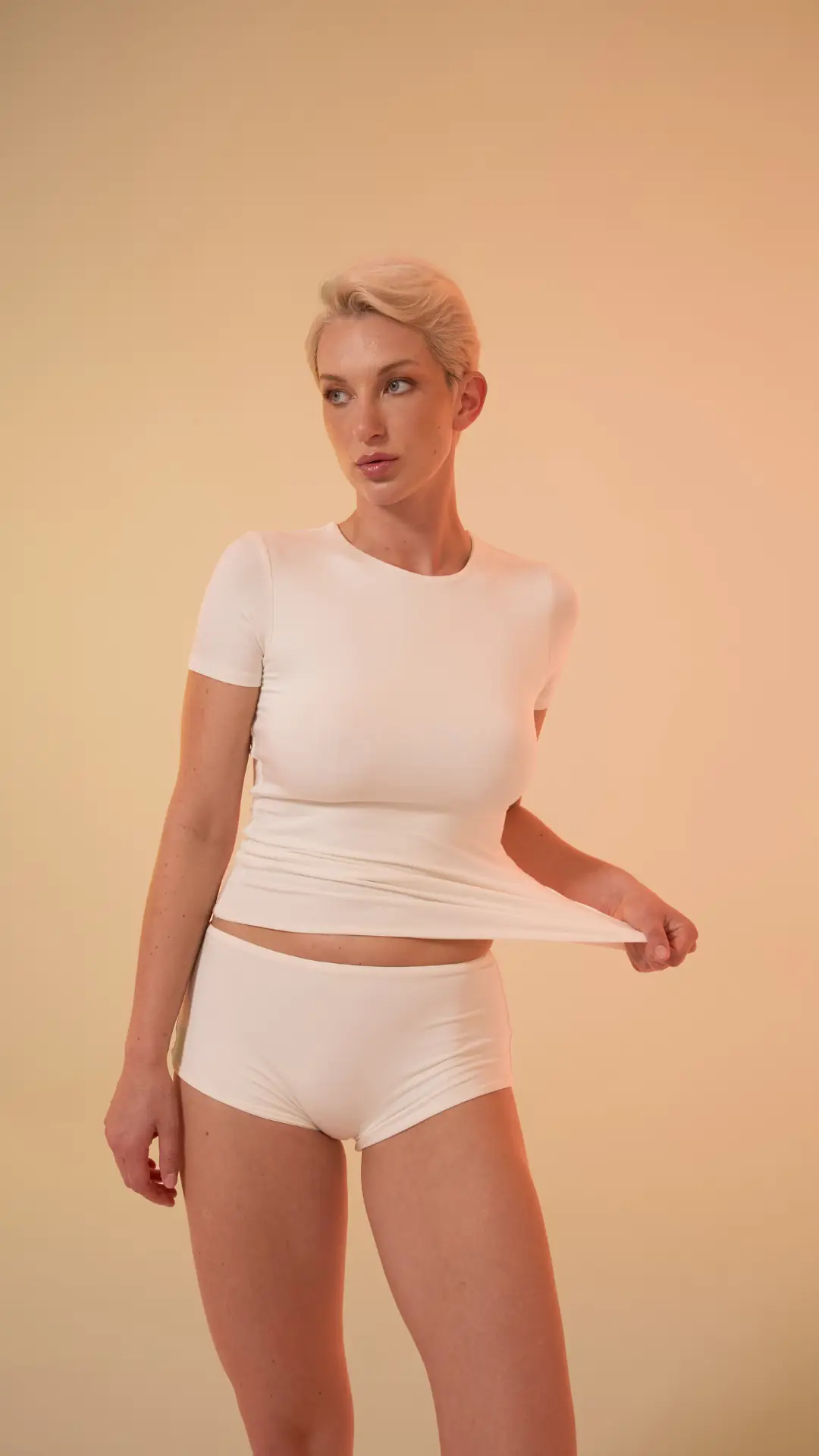 OZY - KISA KOLLU T-SHIRT — 4