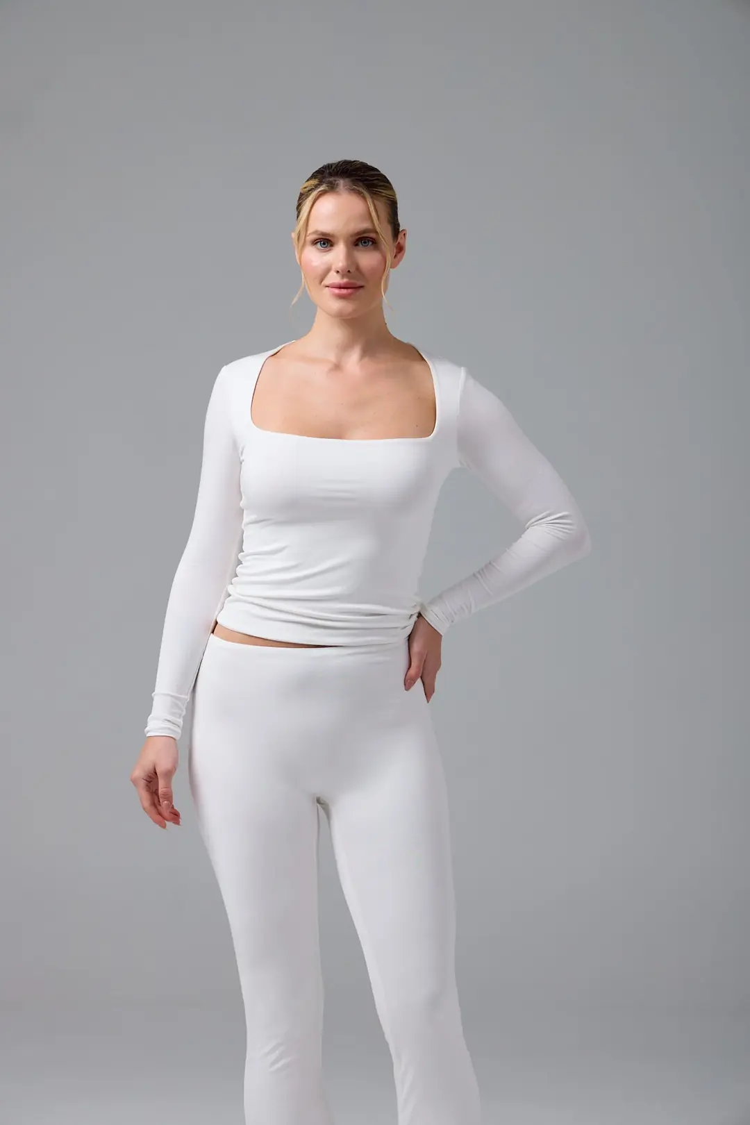 HELEN - KARE YAKA UZUN KOL T-SHIRT — 3
