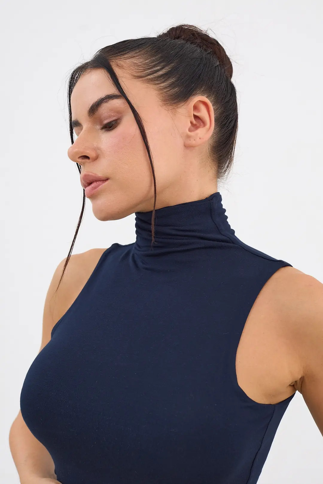 MİSS - BALIKÇI YAKA KOLSUZ T-SHIRT — 6