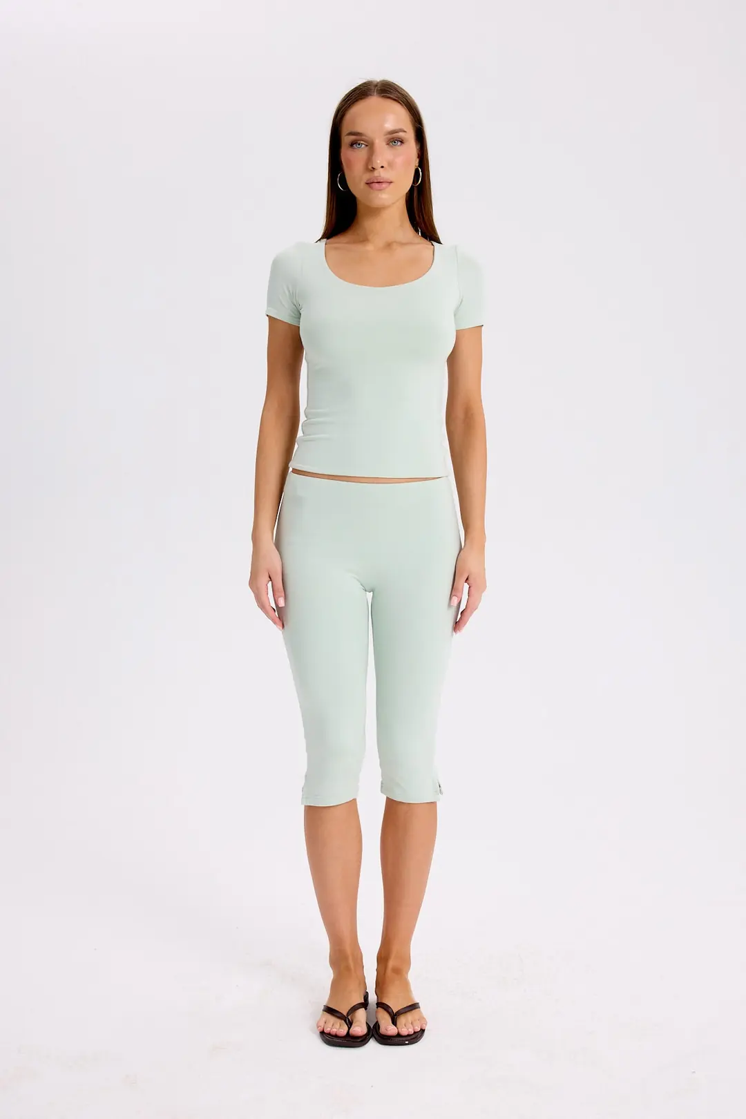 GNC - KISA KOLLU U YAKA T-SHIRT — 2