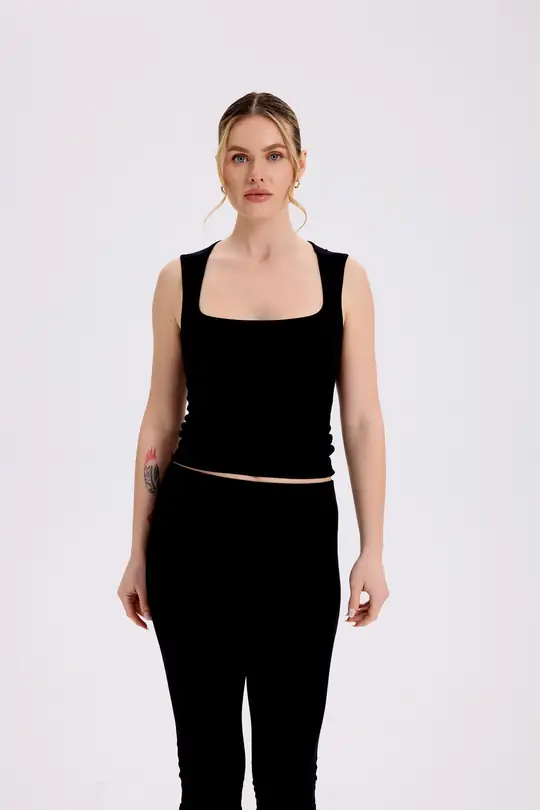 Helen - Kolsuz Form Top