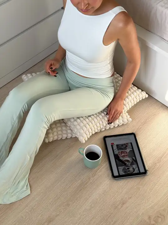 Deep Dual - Çift Taraflı & Çift Renkli Kayık Yaka Kolsuz T-Shırt