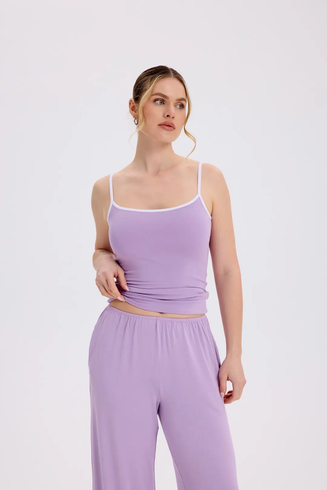 NIL - KONTRAST İNCE ASKILI TOP - SOFT LAVENDER