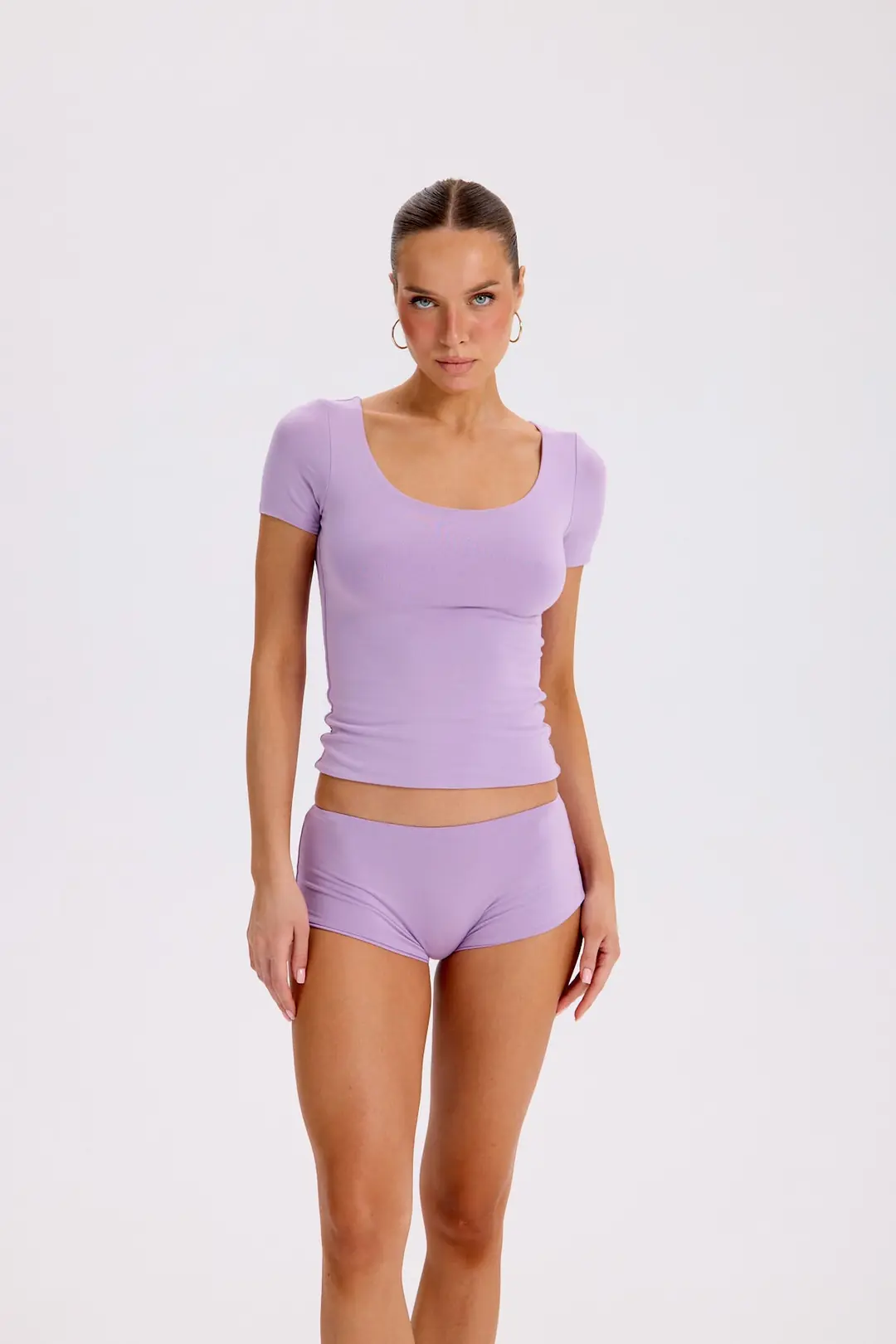 GNC - KISA KOLLU U YAKA T-SHIRT — 1