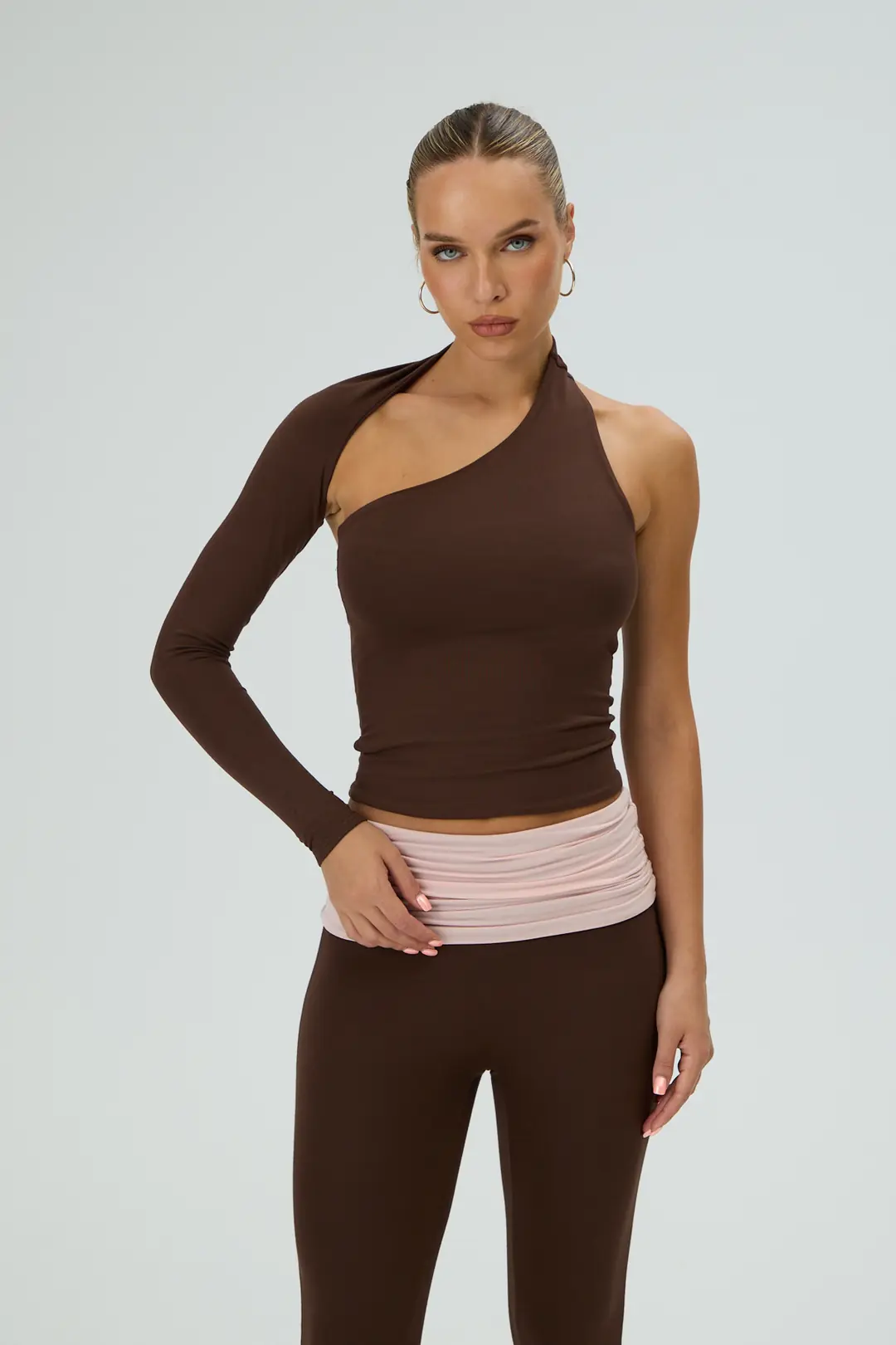 DESIRE - ASİMETRİK BOYUN GEÇİŞLİ T-SHIRT — 1