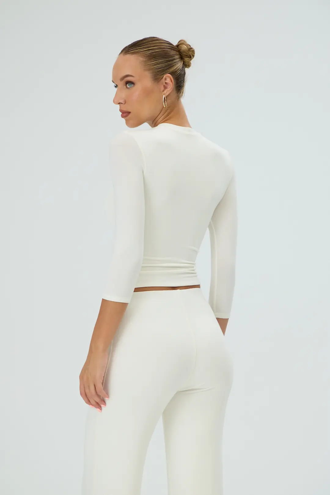 MUSE - DAR V YAKA TRUVAKAR KOL T-SHIRT - CREAM
