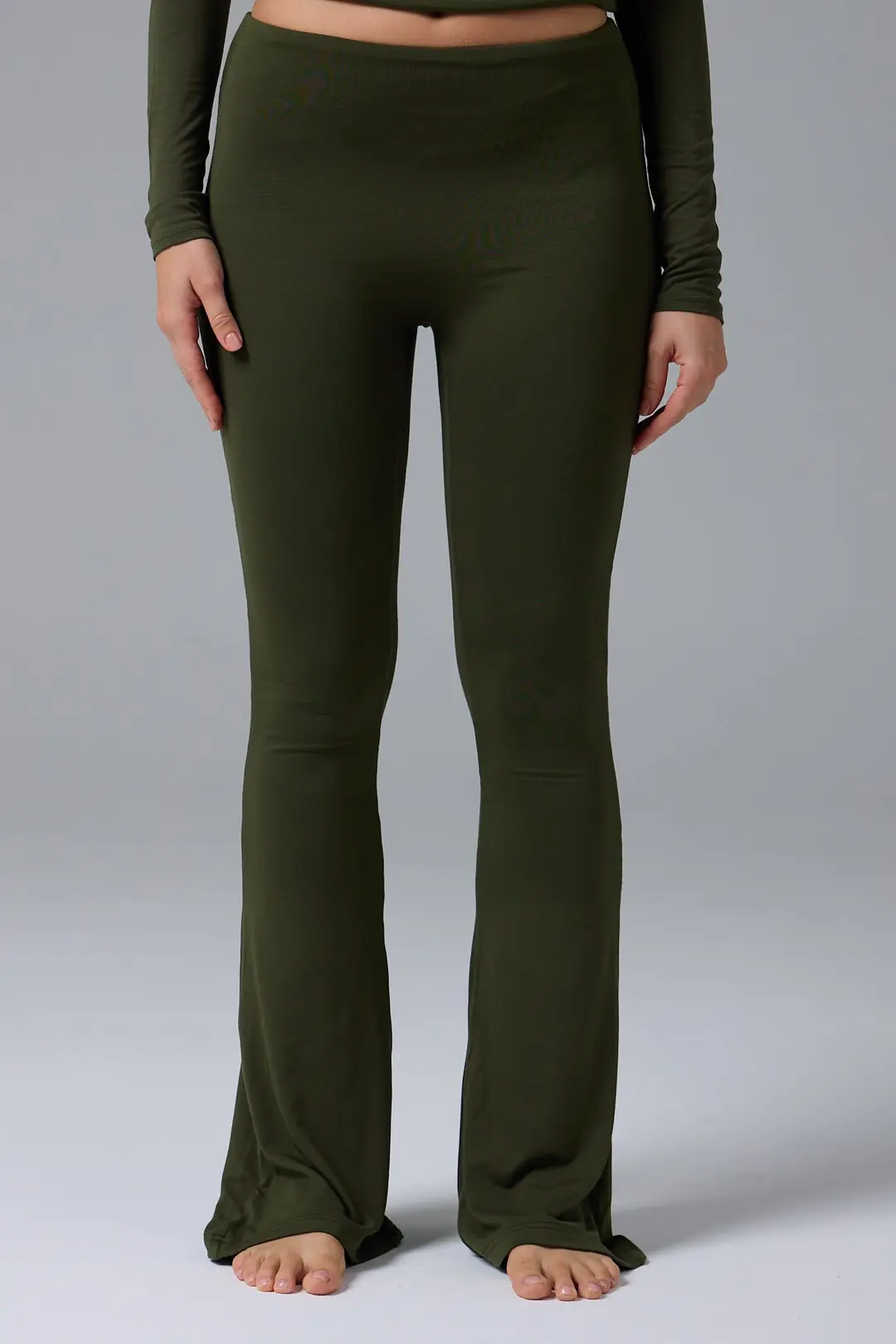 PRO-TECHNICAL FLARED LEGGINGS — 1