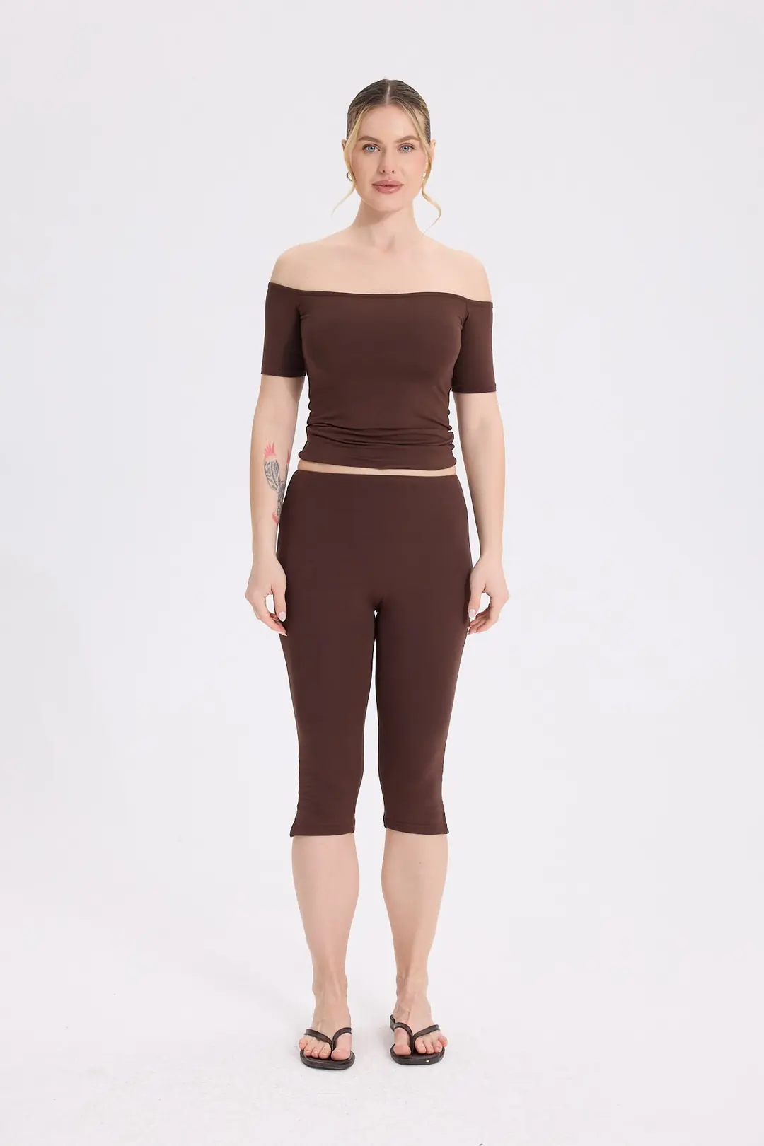 SECOND SKIN - CAPRI LEGGINGS - CHOCOLATE