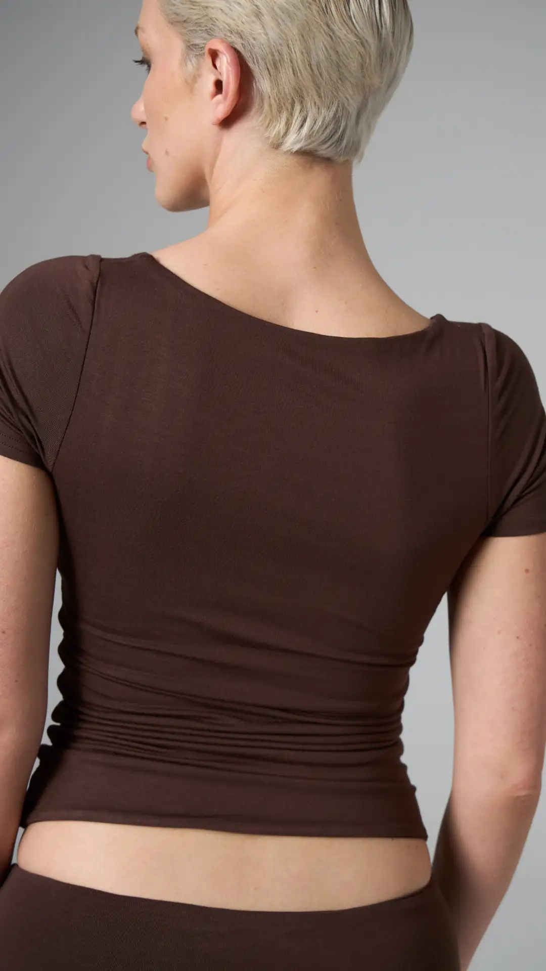 GNC - KISA KOLLU U YAKA T-SHIRT — 5