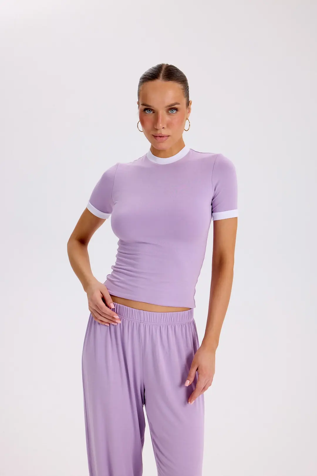 OZY - KONTRAST DETAY KISA KOL T-SHIRT — 9